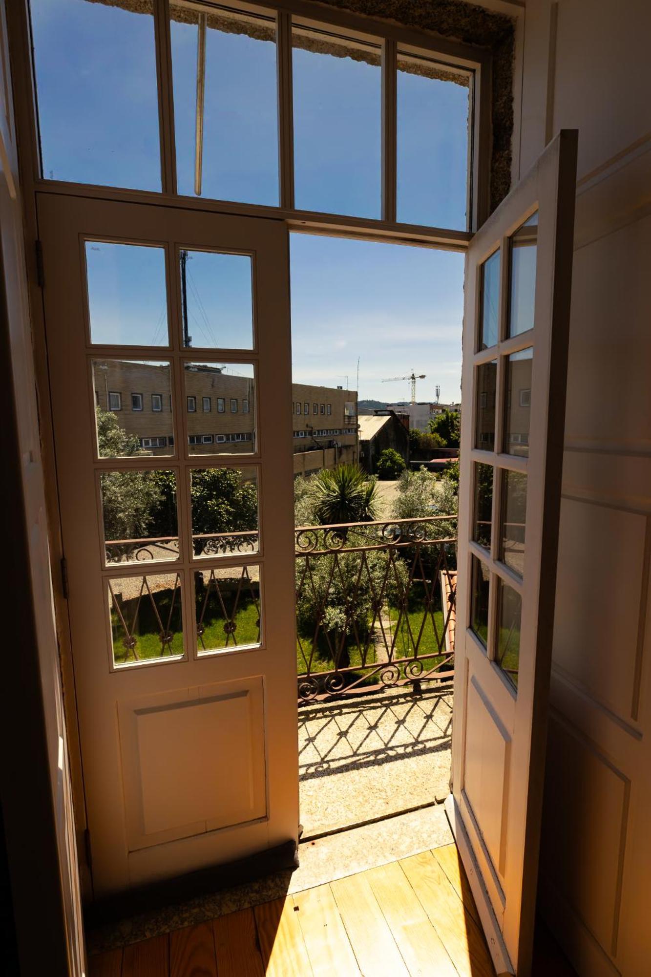 Alm Santa Luzia Hotel Guimaraes Exterior photo